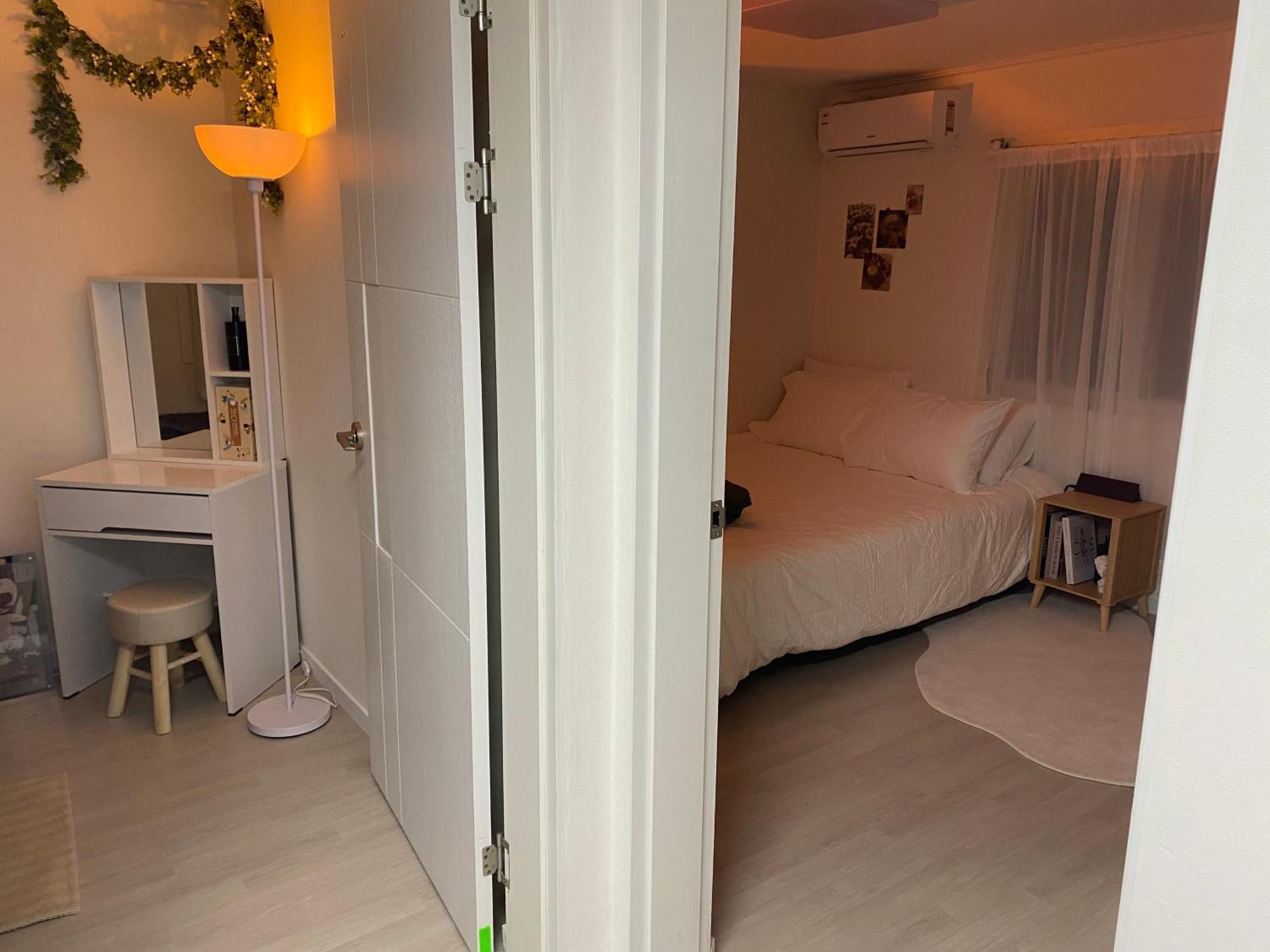 Sweethome, 2 & Beds By Kunkook Station Line2,7 Villa Seul