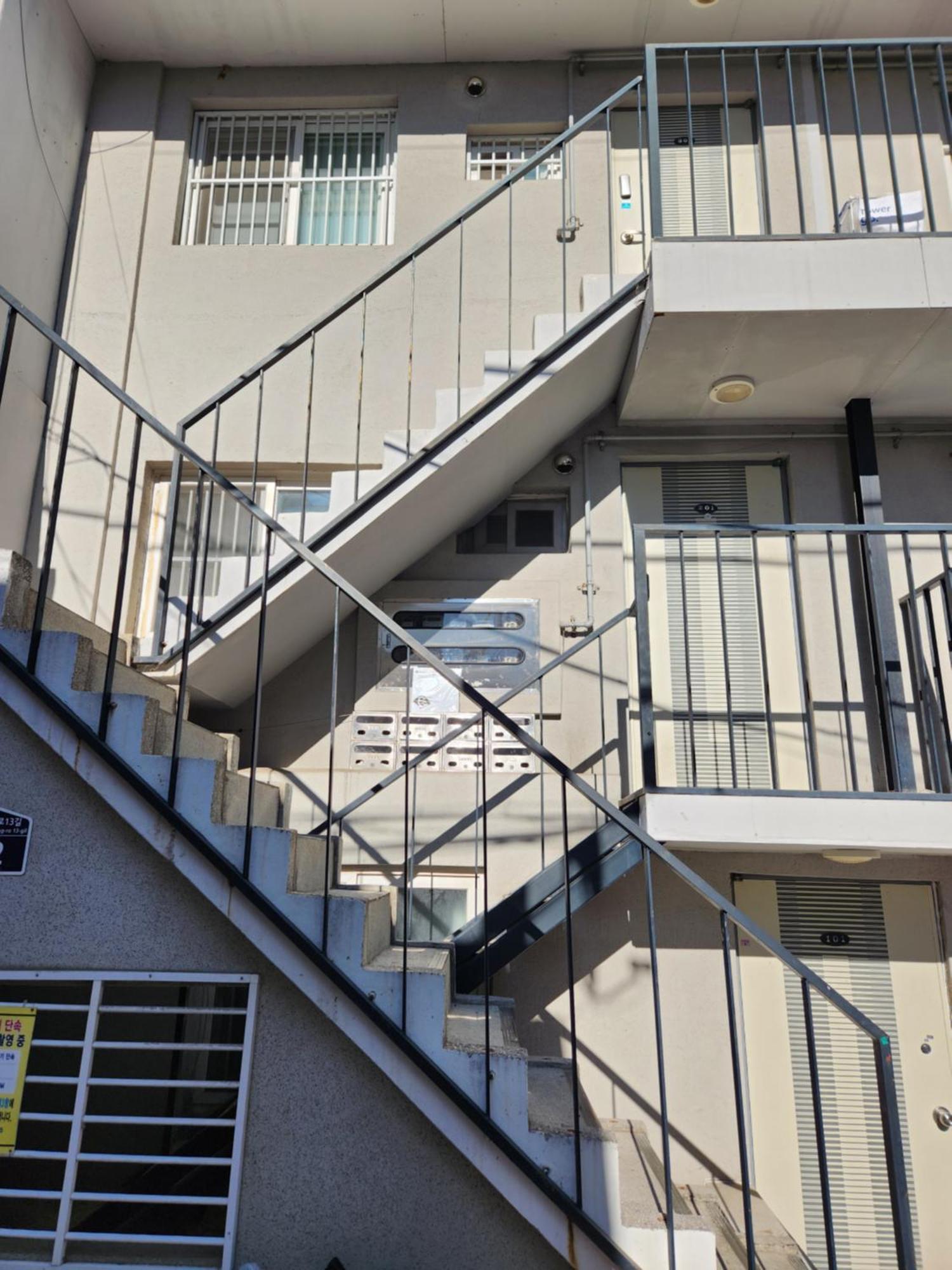 Sweethome, 2 & Beds By Kunkook Station Line2,7